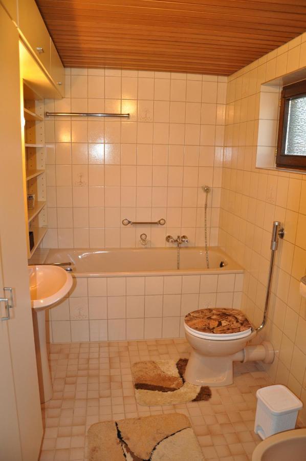 Апартаменты Rentrisch Am Waldrand Санкт-Ингберт Экстерьер фото